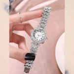 ساعت مچی عقربهای کوارتز زنانه مدل فول نگین دستبندی - تصویر 3